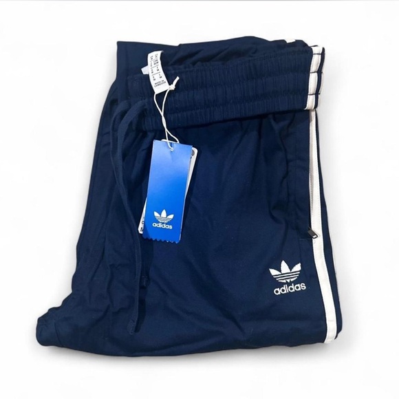 NWT Retro Adidas Men’s Windbreaker/Tracksuit Set Size Medium (SOLD AS SET) - Picture 3 of 6